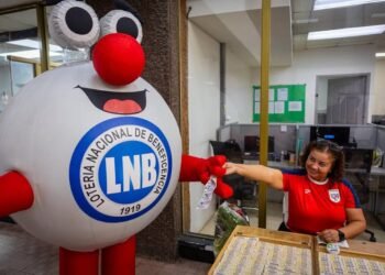 Diputado panameño propone penas de hasta ocho años de cárcel para ventas ilegales de billetes de lotería