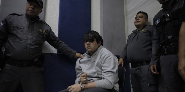 Guatemala acusa formalmente de parricidio al hijo del exviceministro Jorge David Calvo
