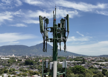 Empresa Proyectos Terrestres impulsará la red 5G en El Salvador con infraestructura inteligente
