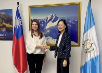 Taiwán financia 17 sistemas de energía solar en comunidades indígenas guatemaltecas