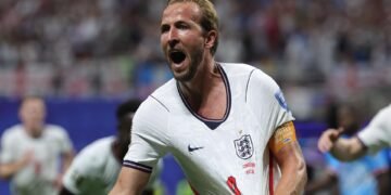Kane rescata a Inglaterra en sufrida victoria ante República Democrática del Congo