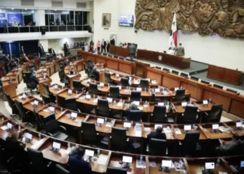 Diputados panameños presentan propuestas de ley anticorrupción con imprescriptibilidad en delitos contra la administración pública