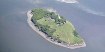 Asfura afirma que la Isla Conejo, que reclama El Salvador, “le pertenece a Honduras”