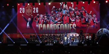 La selección española recorre Madrid y llega a la Plaza de Cibeles para la celebración del Mundial