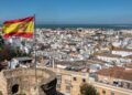 Hondureños y nicaragüenses destacan entre las comunidades latinas que recibieron nacionalidad española en 2025