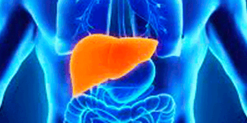 Consultas por hepatitis crónica aumentaron 31.6 % en Costa Rica durante el primer semestre de 2026