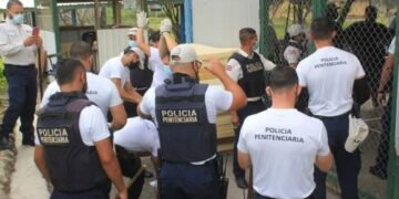Capturan a siete funcionarios del Ministerio de Justicia de Costa Rica acusados de intentar introducir ilícitos a cárcel