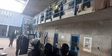 Gobierno panameño destituyó 10 custodios penitenciarios por ingreso de objetos prohibidos