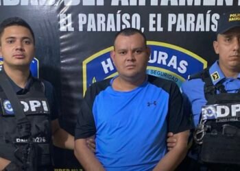 Honduras envía a prisión preventiva por seis meses a creador de contenido por falsas emergencias al 911