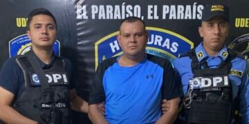 Honduras envía a prisión preventiva por seis meses a creador de contenido por falsas emergencias al 911