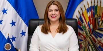 Consejera electoral asume como embajadora de Honduras ante la OEA