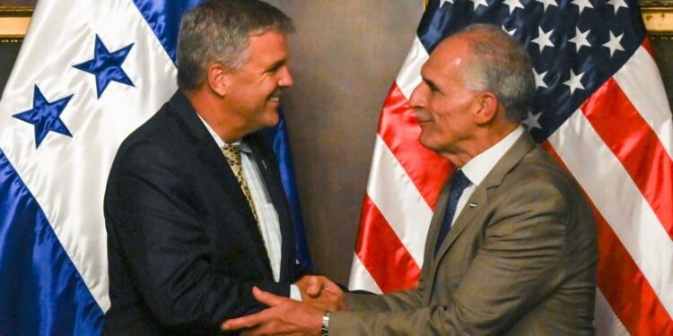 EE UU respalda una reforma energética en Honduras y considera que atraería nuevas inversiones