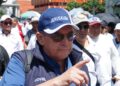 Sindicato de maestros de Guatemala marcha al Congreso para entregar 250 mil firmas de apoyo de padres de familia