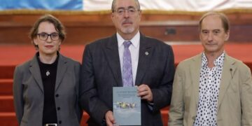 Presidente Arévalo insiste en que Guatemala tiene una deuda con los exiliados