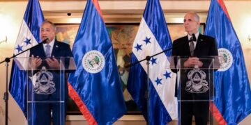 Honduras y Belice acuerdan ampliar cooperación en comercio, seguridad y salud