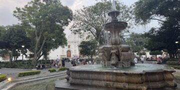 Guatemala mantiene abiertas sus actividades turísticas pese a la actividad del volcán de Fuego