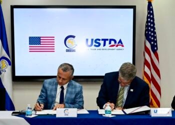 EE UU refuerza la ciberseguridad de la aviación en cinco países centroamericanos