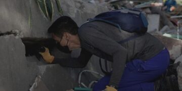 Presidente colombiano agradece a Bukele por ayuda humanitaria de El Salvador