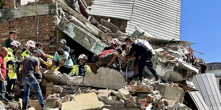 Colombia reporta 111 fallecidos y 87 heridos tras el terremoto