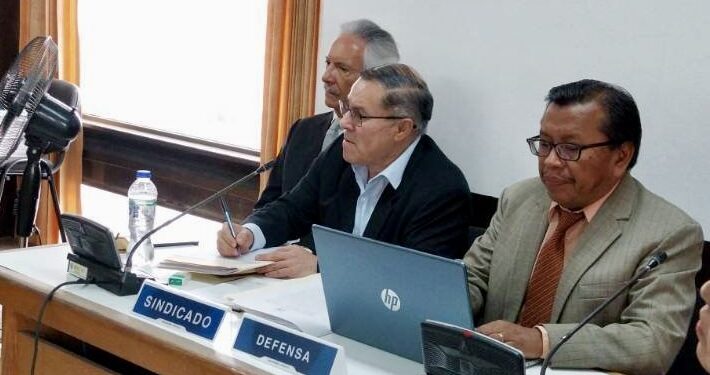 Tribunal de Guatemala rechaza permiso al periodista José Rubén Zamora para viajar a EE UU por salud