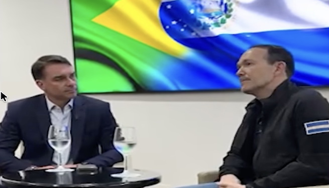 El candidato brasileño Flávio Bolsonaro propone modelo de seguridad inspirado en El Salvador tras reunirse con ministro salvadoreño