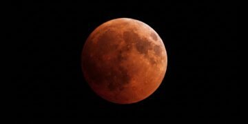 Eclipse lunar parcial de este jueves será visible en toda Centroamérica