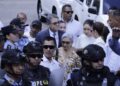Expresidente Juan Orlando Hernández dice estar en “indefensión” al comparecer ante un juez en Honduras por lavado de activos
