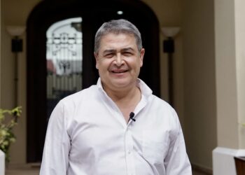 Procuraduría hondureña solicitará prisión preventiva para el expresidente Juan Orlando Hernández en audiencia inicial por caso de corrupción