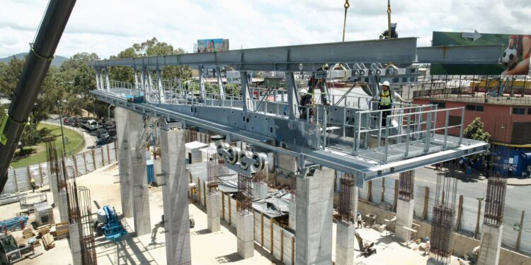 Congresista oficialista de Guatemala acusa al alcalde capitalino de una “estafa” por el proyecto Aerometro