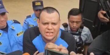 Tiktoker hondureño queda bajo detención judicial por trato degradante a un menor