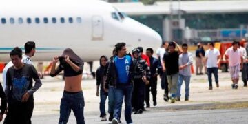 Estiman que  55,000 migrantes hondureños quedan expuestos a deportación en Estados Unidos tras el fin del TPS