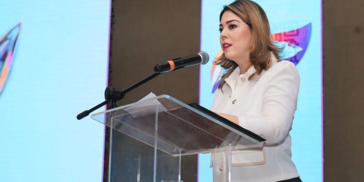 Vicepresidenta de Honduras dice Nicaragua es un modelo “fracasado” con represión de expresión, asociación y culto