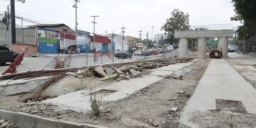 Guatemala mantiene abandonada obra vial tras invertir US$5.2 millones y avanzar menos del 40%