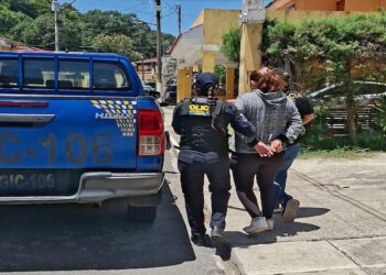 Capturan en Guatemala a mujer acusada de estafar con falsas visas para trabajar en Estados Unidos