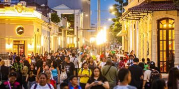 El Salvador lidera crecimiento económico interanual en Centroamérica