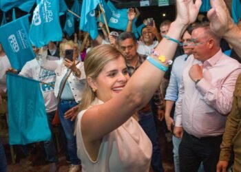 Embargan $242,000 en cuentas al oficialismo en Costa Rica por reclamo de exprecandidata