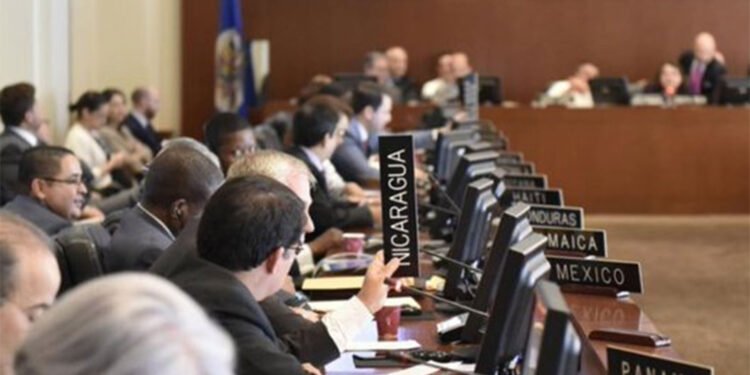 Celebran respaldo de la OEA y piden aumentar la presión sobre la dictadura de Ortega y Murillo