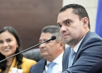El Congreso hondureño busca aprobar reformas energéticas en 15 días