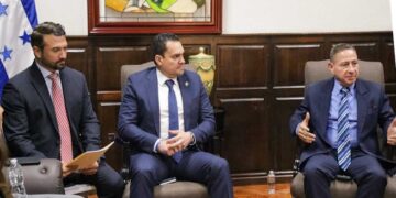 Congreso hondureño crea comisión para rescatar industria camaronera tras ruptura con Taiwán