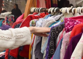 Honduras endurece controles a tiendas de ropa usada por posibles riesgos para la salud