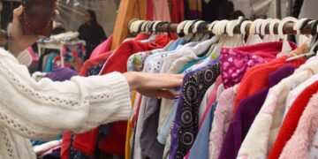 Honduras endurece controles a tiendas de ropa usada por posibles riesgos para la salud