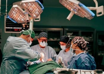 Costa Rica realiza el primer implante de una prótesis craneal fabricada con una impresora 3D