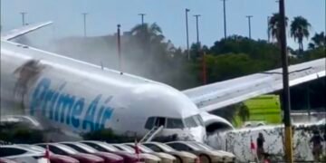 Avión de carga de Amazon se estrella en el aeropuerto de Miami y provoca cierre de operaciones