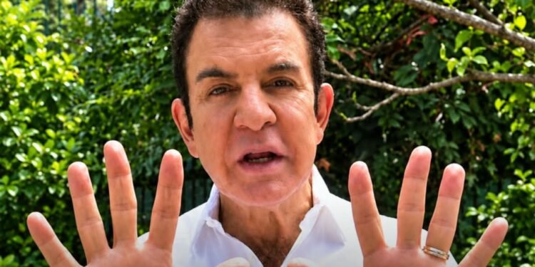 Excandidato hondureño Nasralla intenta desmarcarse de millonaria multa y vuelve a denunciar un complot en su contra