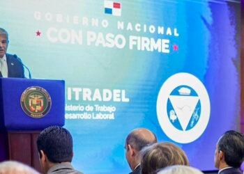 Panamá pone en marcha la Ley de Pasantías, una apuesta gubernamental para facilitar el acceso de jóvenes al empleo