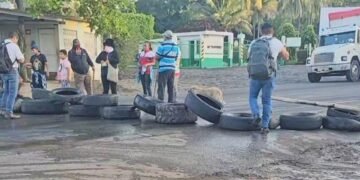 Guatemala enfrenta amenaza de bloqueos y marchas mientras la Policía prepara operativo tras fijación de precios máximos en combustibles