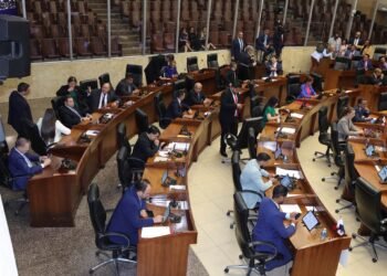 Asamblea panameña aprueba nueva distribución de circuitos para elección de diputados en 2029