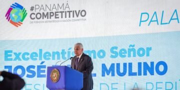 Presidente Mulino pide a empresarios trabajar con gobierno de Panamá para elevar la competitividad