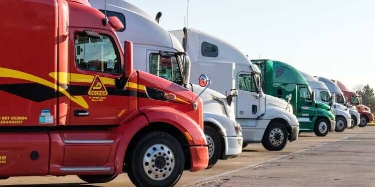 Transportistas aseguran que subsidio al combustible en Guatemala cubriría menos de 100 días de diésel