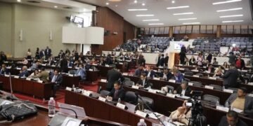 Congreso hondureño discute ley para enfrentar cambio climático